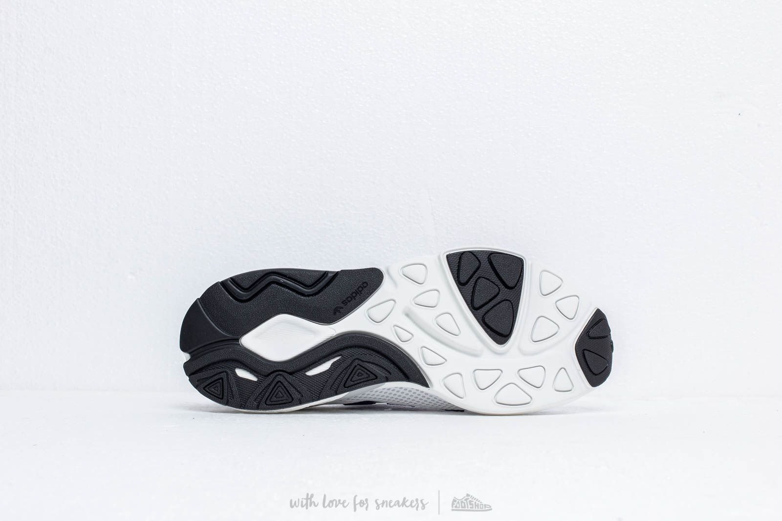 Skor för män adidas LXCON Ftwr White/ Active Blue/ Core Black