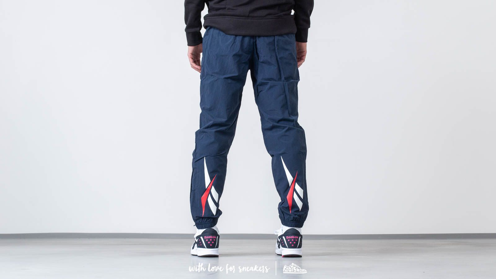 Pants and jeans Reebok Vector Track Pants Collegiate Navy