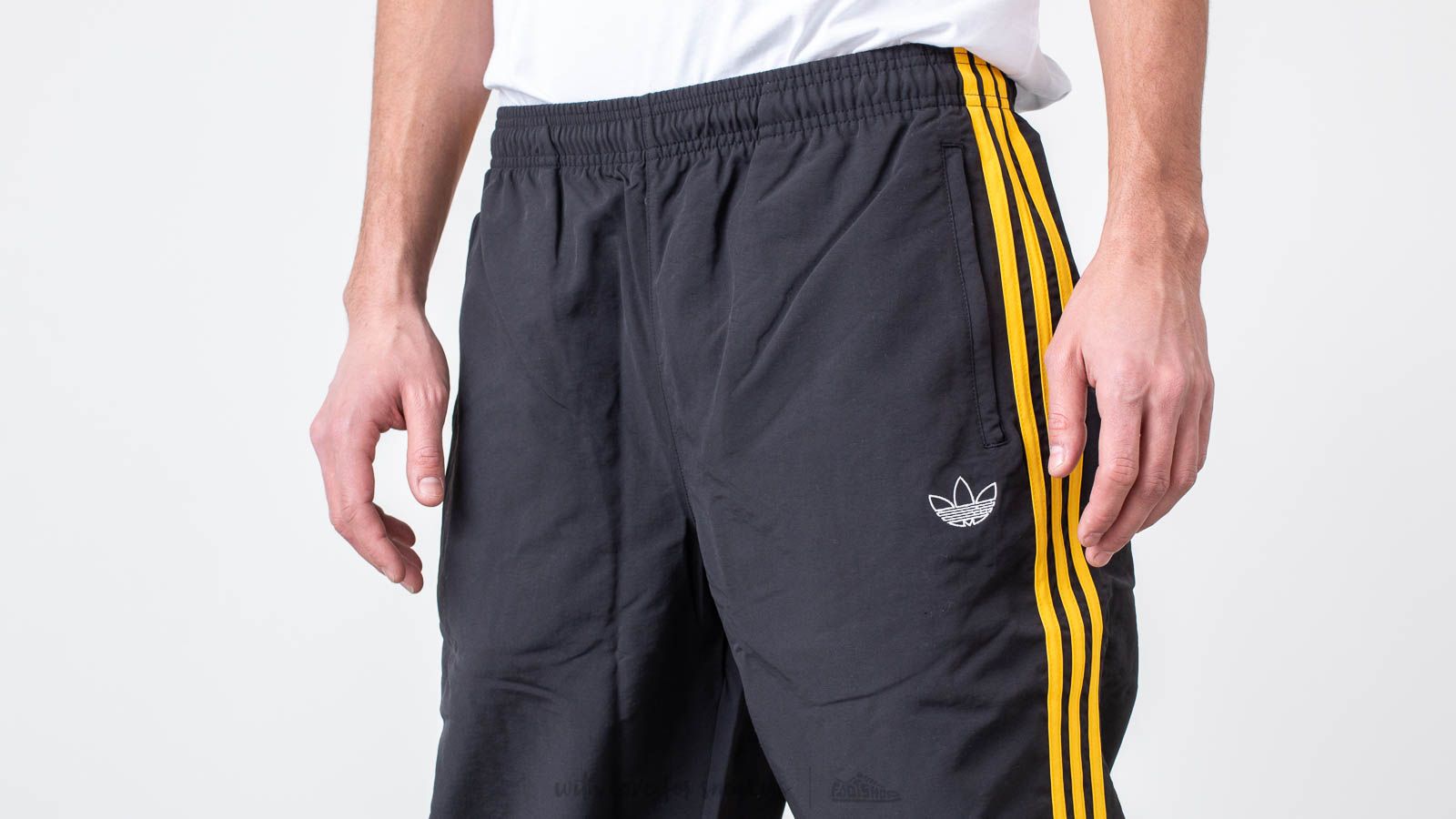 Trainingsbroeken adidas Originals Woven 3-Stripes Pants Black/ Bold Gold