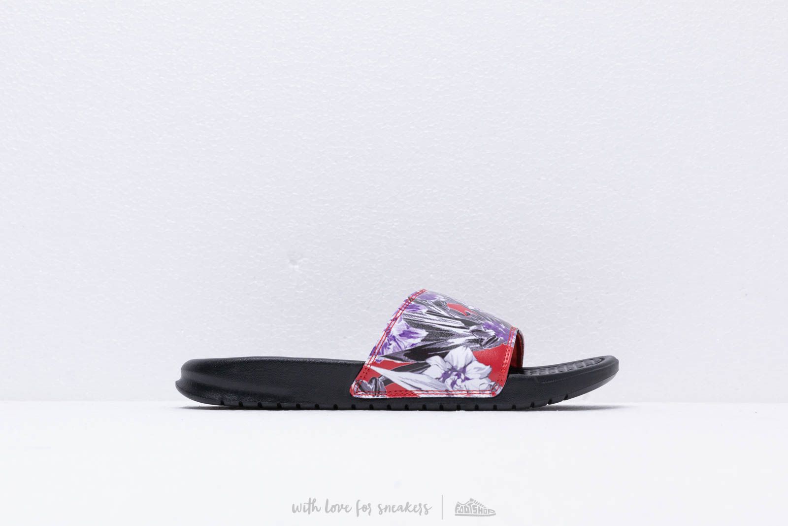 Dámske topánky a tenisky Nike Wmns Benassi Jdi Print Black/ Team Orange
