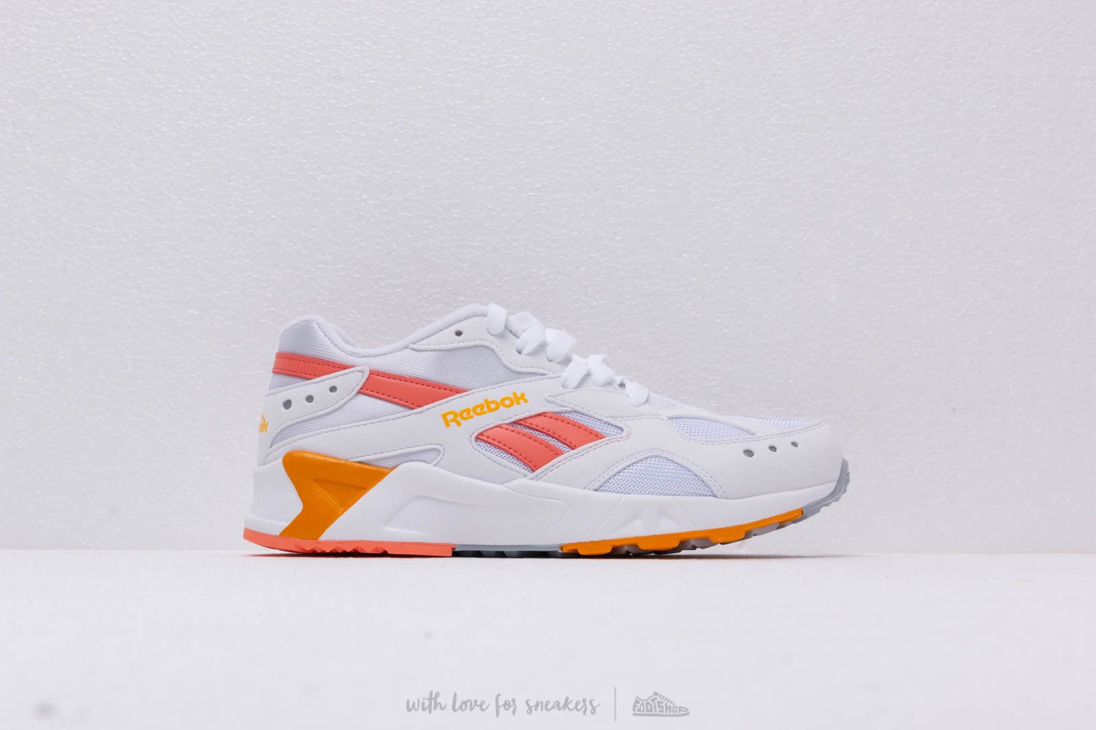 Reebok aztrek white stellar pink gold hot sale