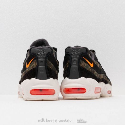 Men s shoes Nike x Carhartt WIP Air Max 95 Black Total Orange