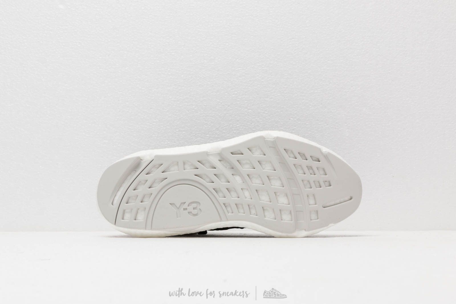 Încălțăminte și sneakerși pentru bărbați Y-3 Kusari II Core Black/ Red/ Ftw White