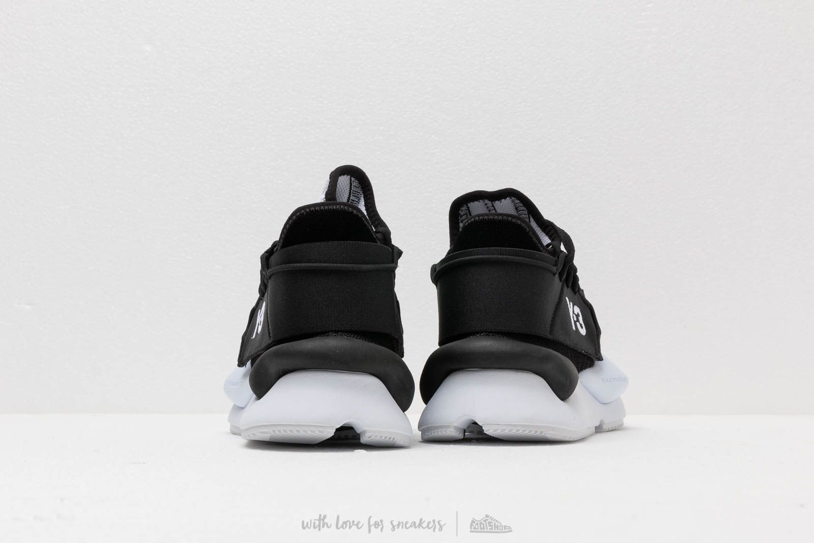 Încălțăminte și sneakerși pentru bărbați Y-3 Kaiwa Knit Core Black/ Ftw White/ Core Black