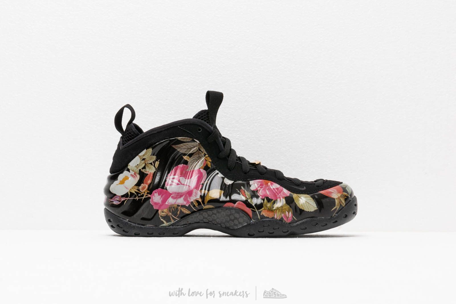 Vyriška avalynė Nike Air Foamposite One Floral Black/ Black-White