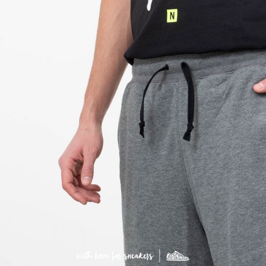 Shorts Nike Sportswear Alumni Fleece Tech Shorts Charcoal Footshop