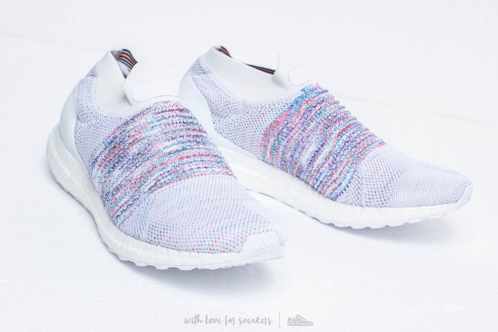 Ultra boost white outlet active red