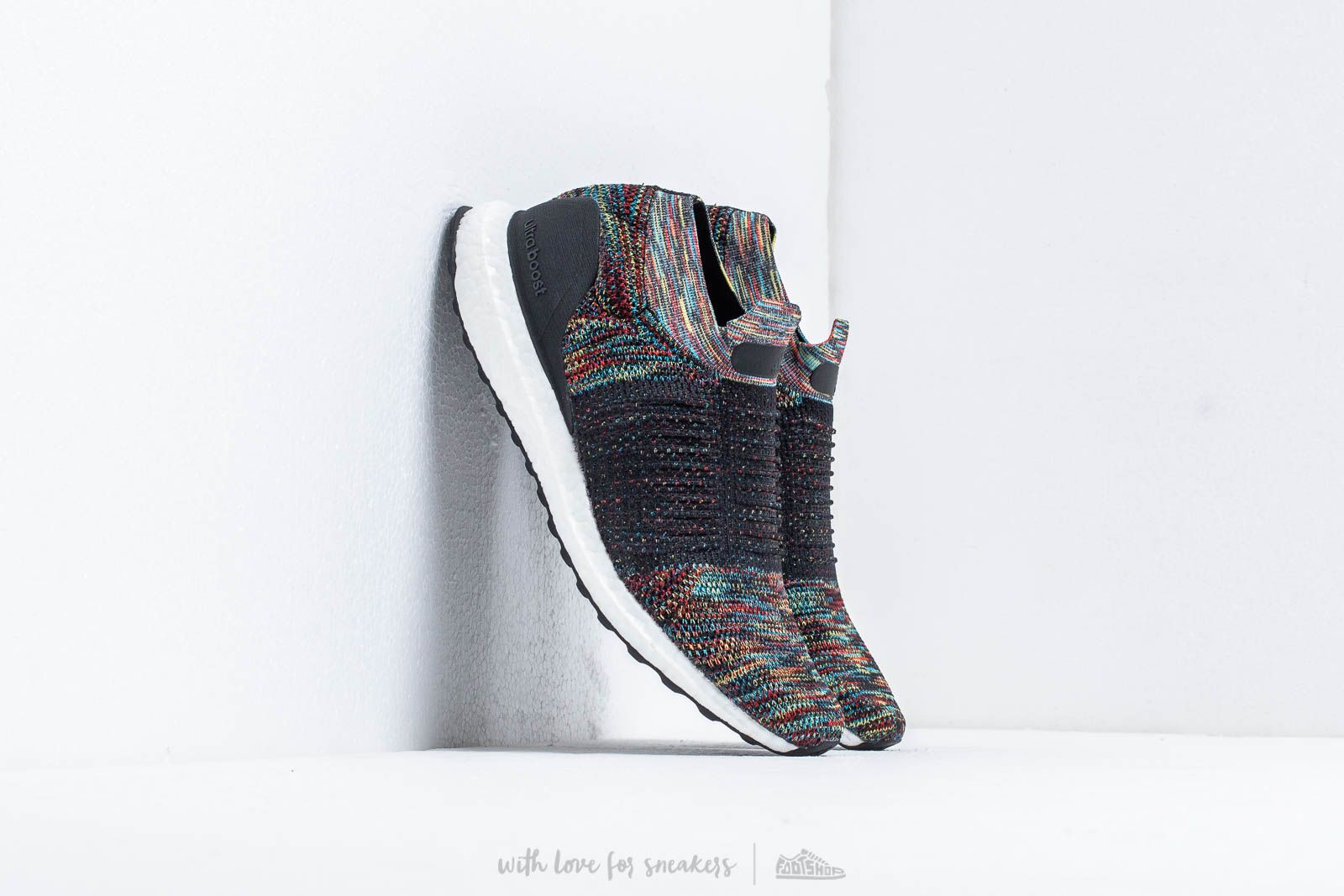 Adidas ultra boost laceless black shock yellow y red top