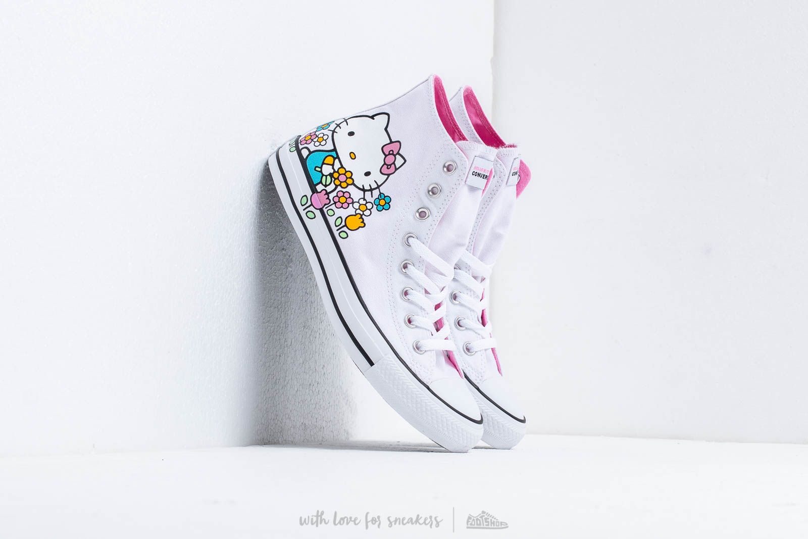Scarpe uomo Converse x Hello Kitty Chuck Taylor All Star Hi White/ Pink/ White