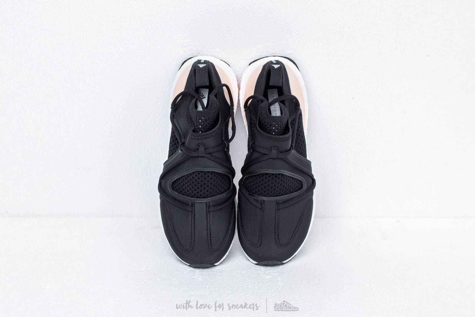 Damen Sneaker und Schuhe adidas x Stella McCartney Ultraboost T. S. Core Black/ Core Black