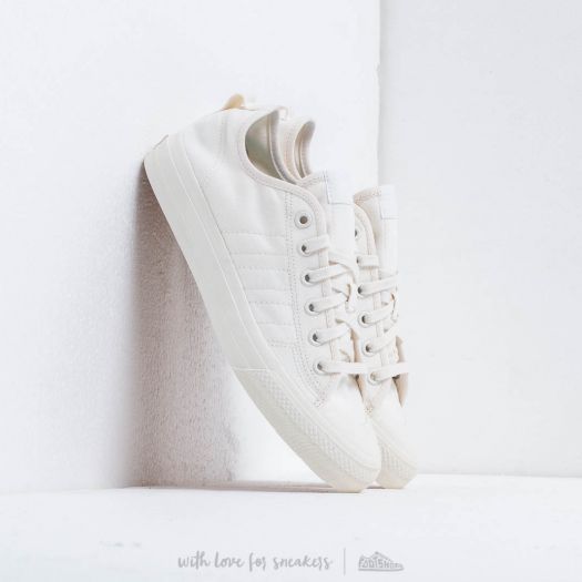 White shoes Footshop Cloud Nizza Cloud White/ Rf | adidas White/ Off Men\'s
