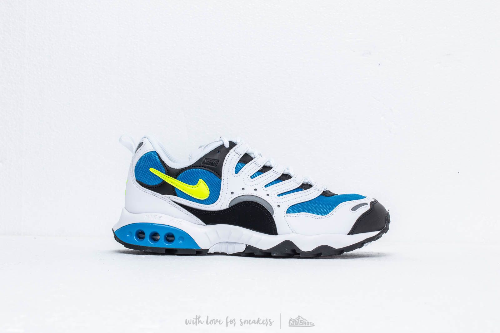 Zapatillas Hombre Nike Air Terra Humara '18 White/ Volt-Photo Blue-Black
