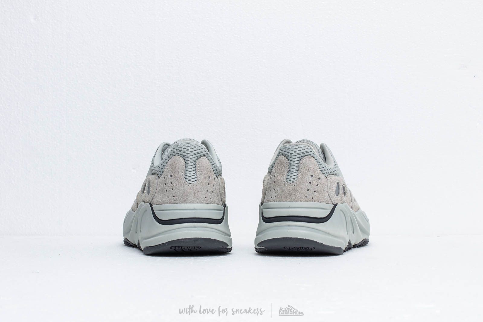 Ανδρικά παπούτσια adidas Yeezy Boost 700 Salt/ Salt/ Salt