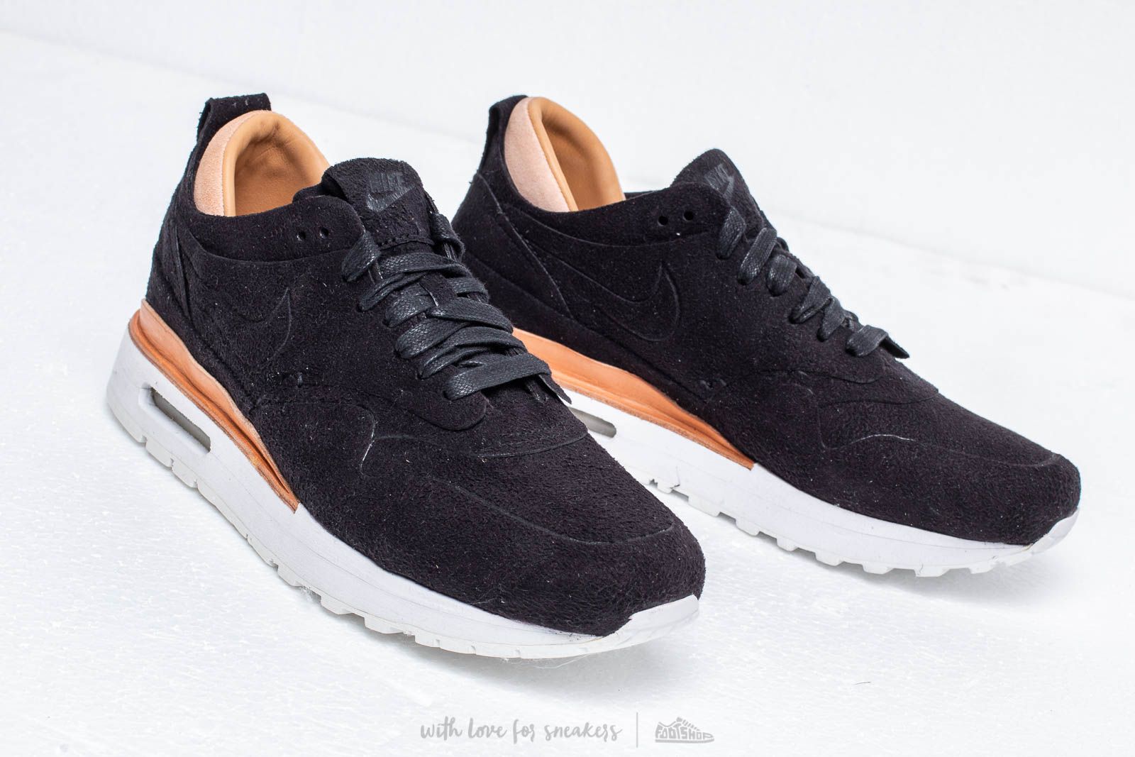 Zapatillas mujer Nike Wmns Air Max 1 Royal Black/ Black
