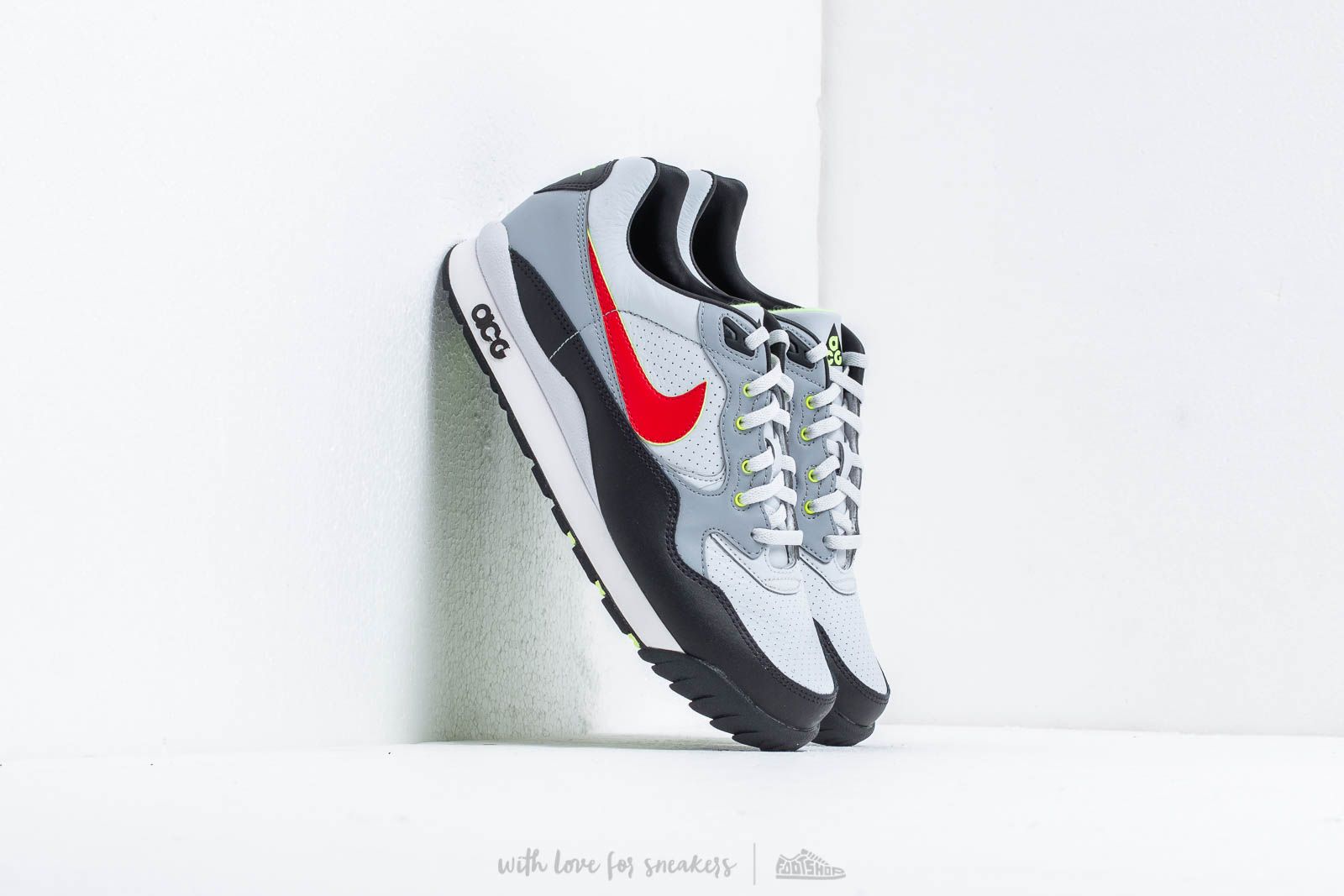 Nike acg air wildwood pure clearance platinum