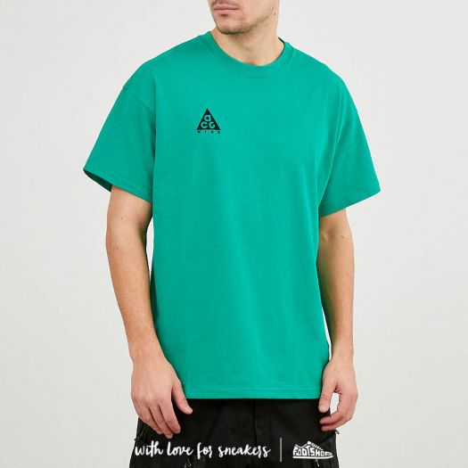 Nike acg t shirt green shop