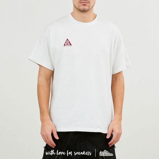 Nike acg logo t shirt discount