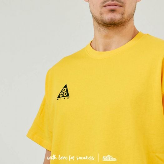Amarillo nike shirt outlet