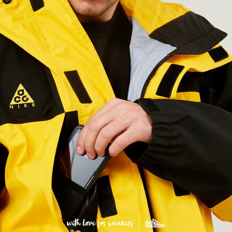 Jackets Nike ACG Goretex Jacket NRG Amarillo/ Black (BQ3445-728