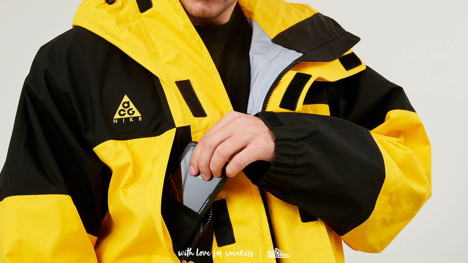 Nike acg gore tex jacket yellow new arrivals