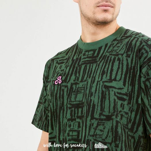 T-Shirts Nike ACG AOP Tee NRG Fir Green/ Black Footshop