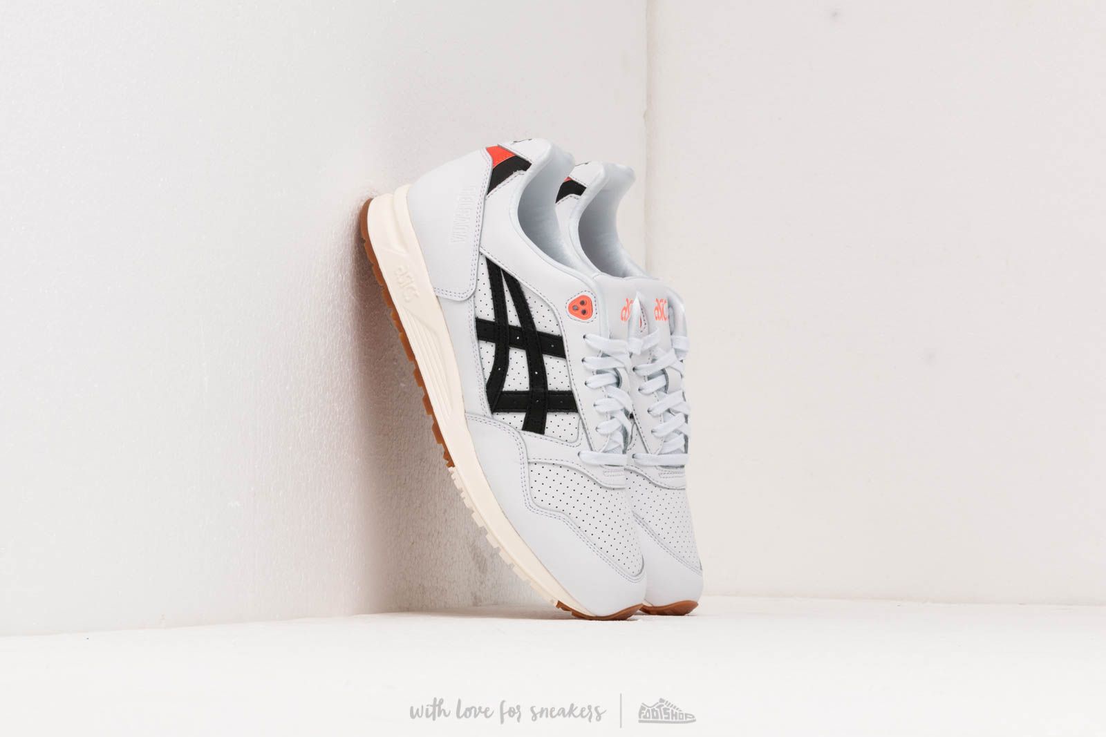 Men's shoes Asics Gelsaga White/ Black