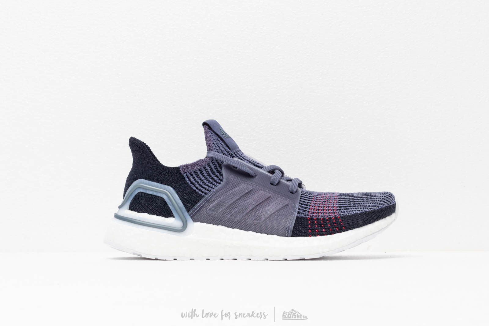 Women's ultraboost 19 running shoes  indigo red top