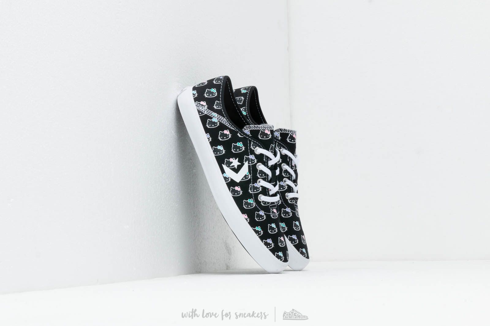 Zapatillas mujer Converse x Hello Kitty Costa Black/ Black/ White