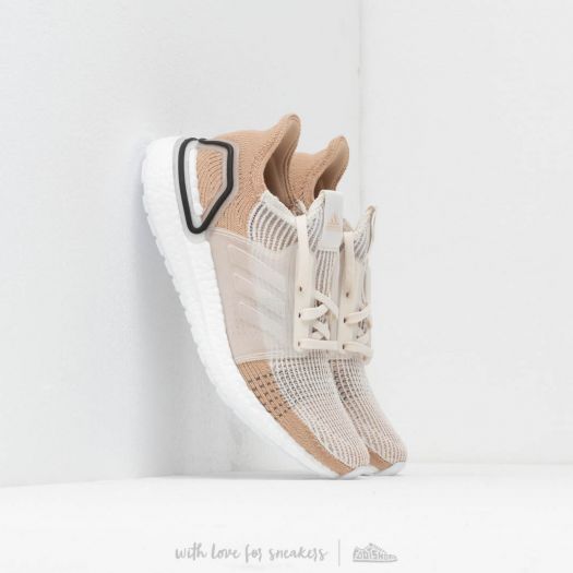 adidas UltraBOOST 19 W