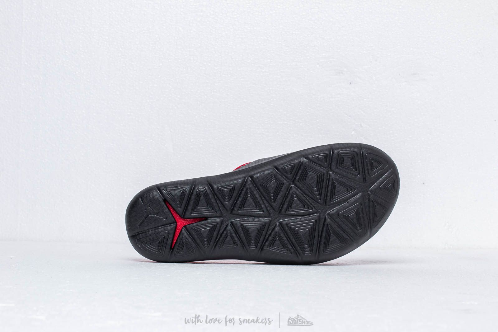 Zapatillas Hombre Jordan Hydro 7 V2 Black/ Black-Gym Red