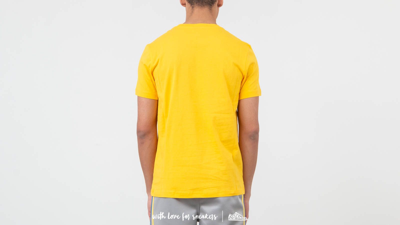 T-shirts Champion Tee Yellow