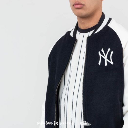 New Era MLB New York Yankees Raglan Varsity Jacket
