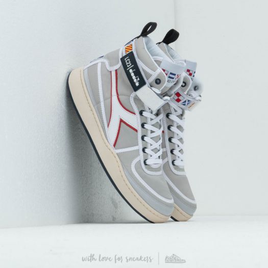 Diadora sail store
