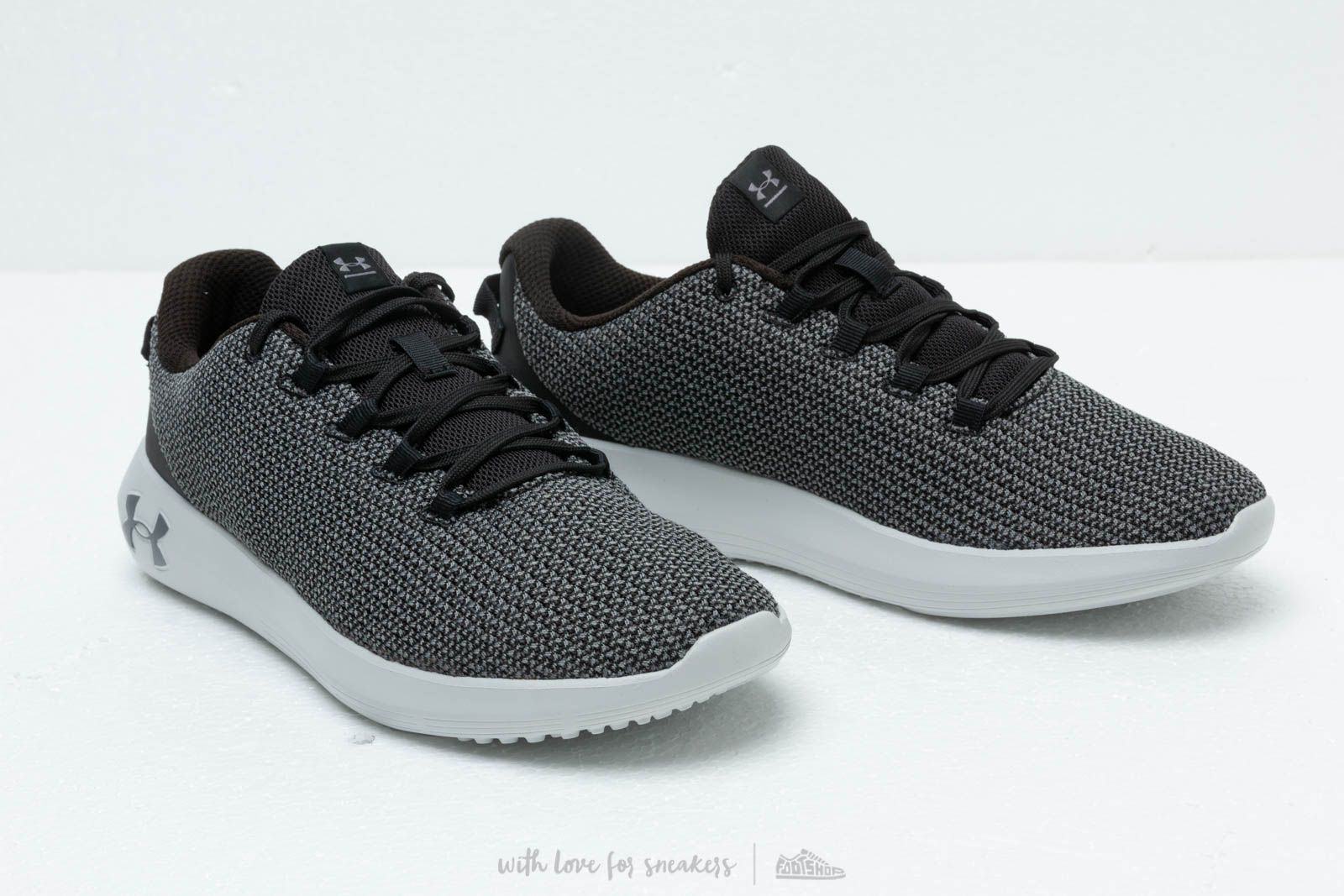 Tenis under armour ripple online