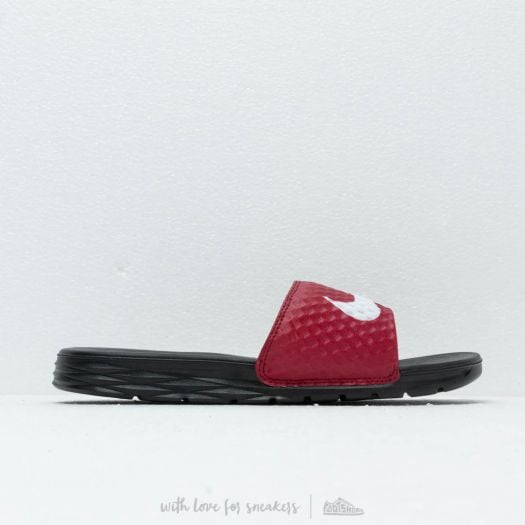 Nike benassi outlet bordeaux