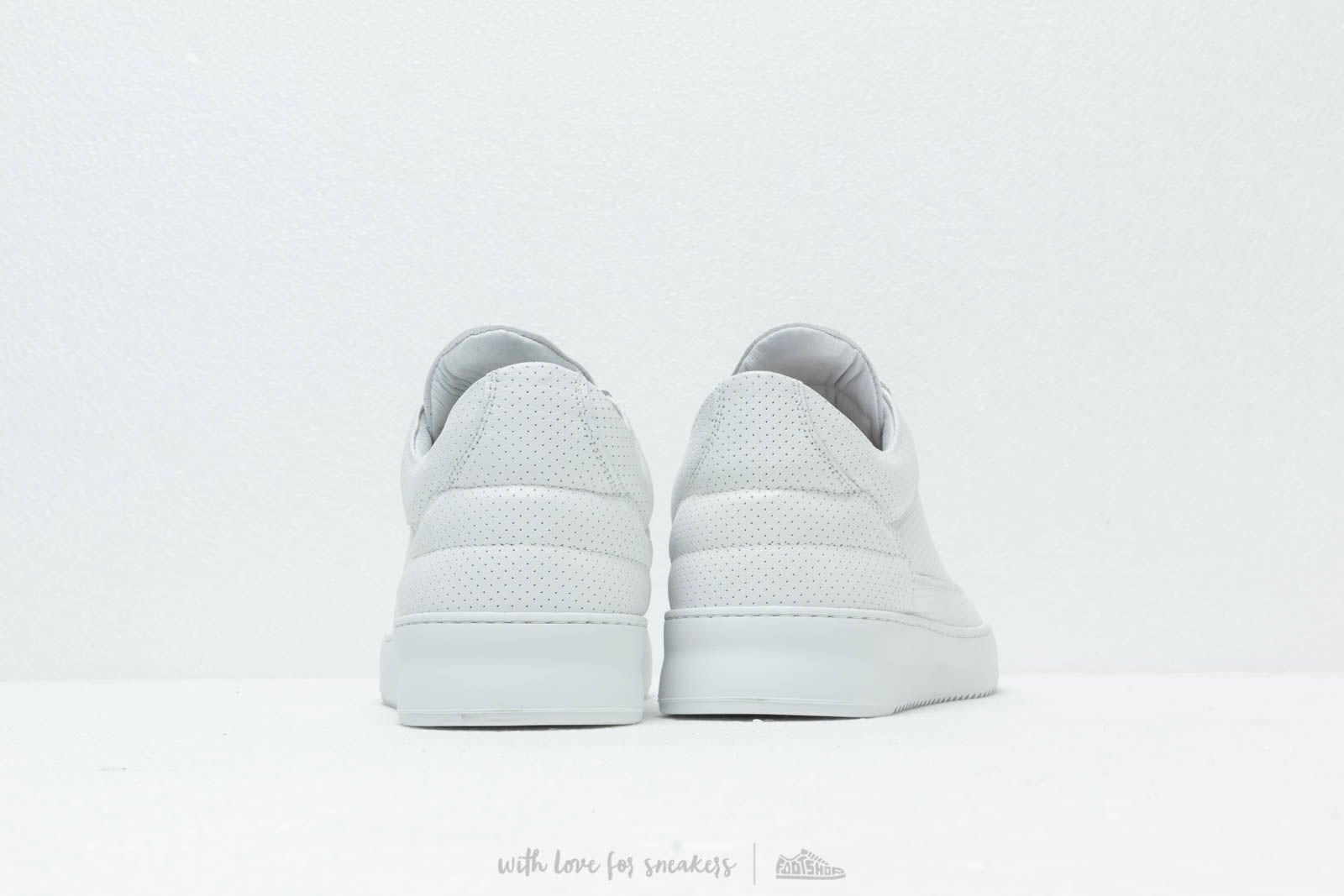 Men's shoes Filling Pieces Low Top Ripple Nappa Perforated All White