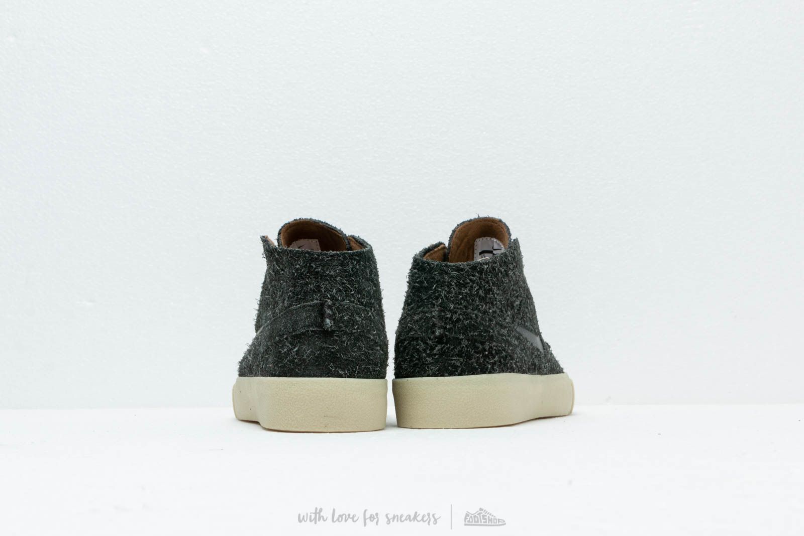 Moški čevlji Nike Zoom Janoski Mid Rm Crafted Black/ Black-Golden Beige-Team Gold