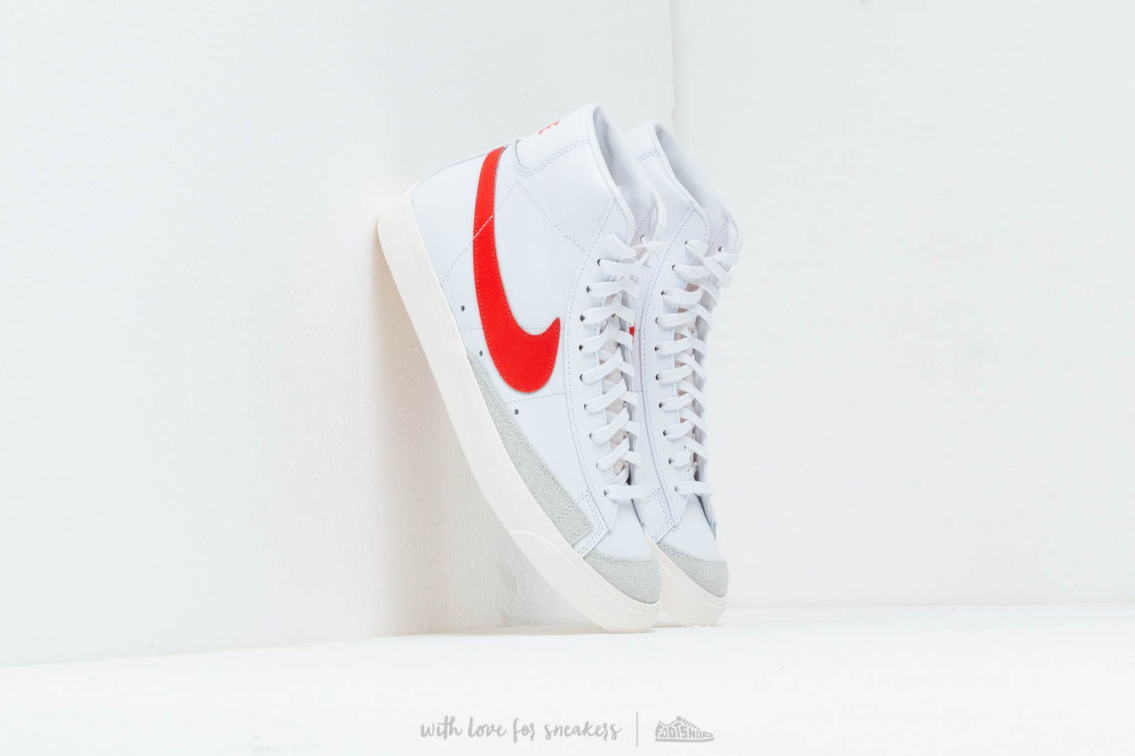 Scarpe uomo Nike Blazer MID '77 Vintage Habanero Red/ White Sail
