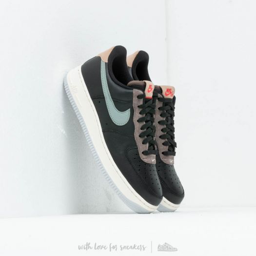 Chaussures et baskets homme Nike Air Force 1 07 Black Mica Green Ridgerock Footshop