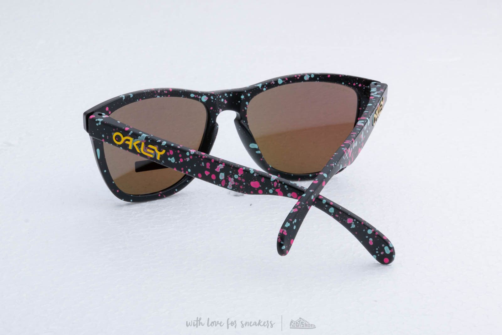Oakley frogskins splatterfade sunglasses 2025