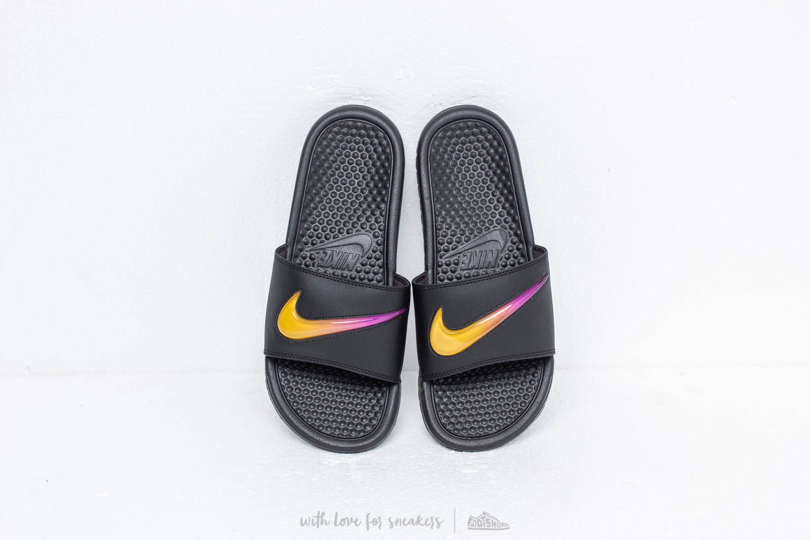 Nike jelly slides clearance