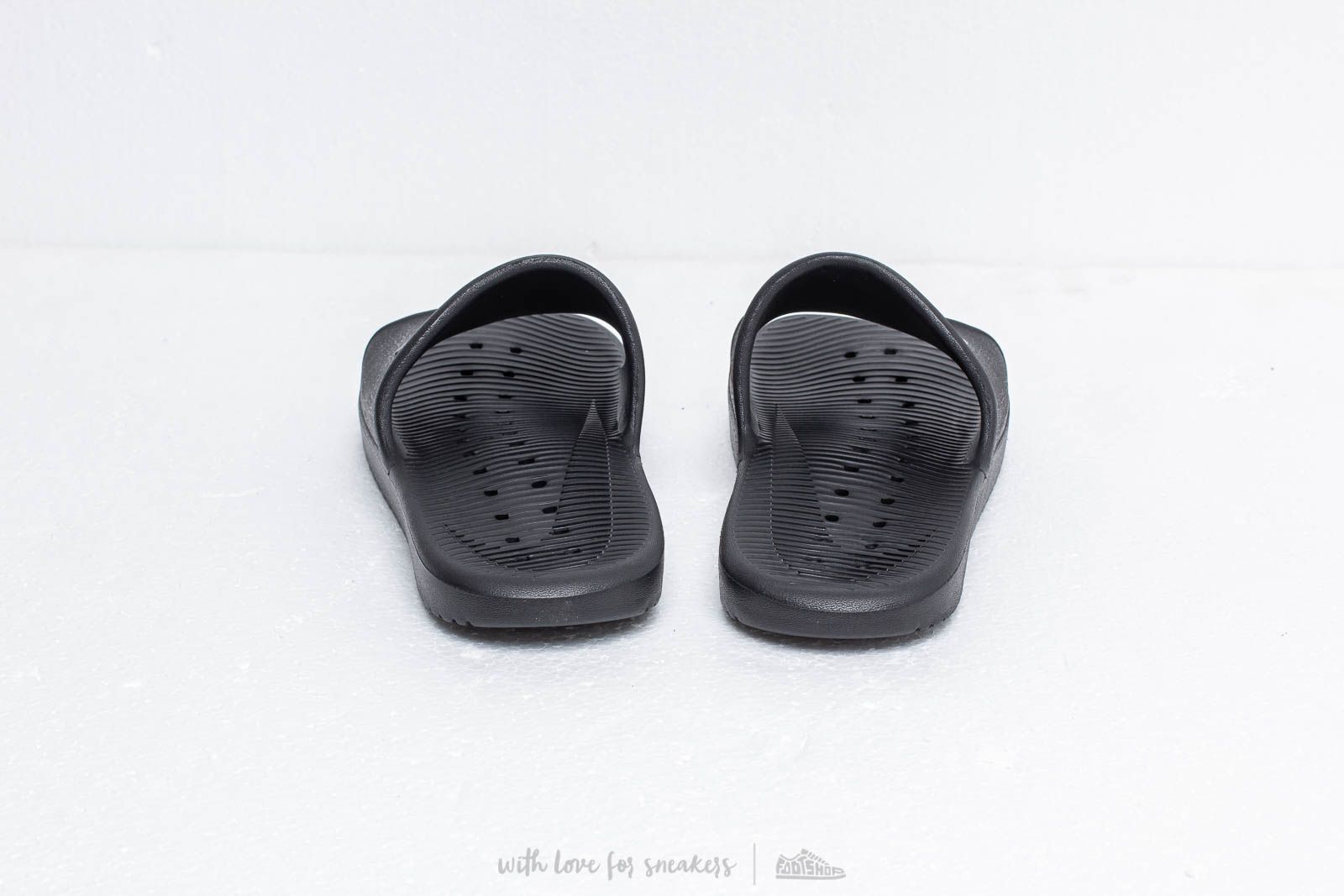 Scarpe uomo Nike Kawa Shower Black/ Metallic Silver