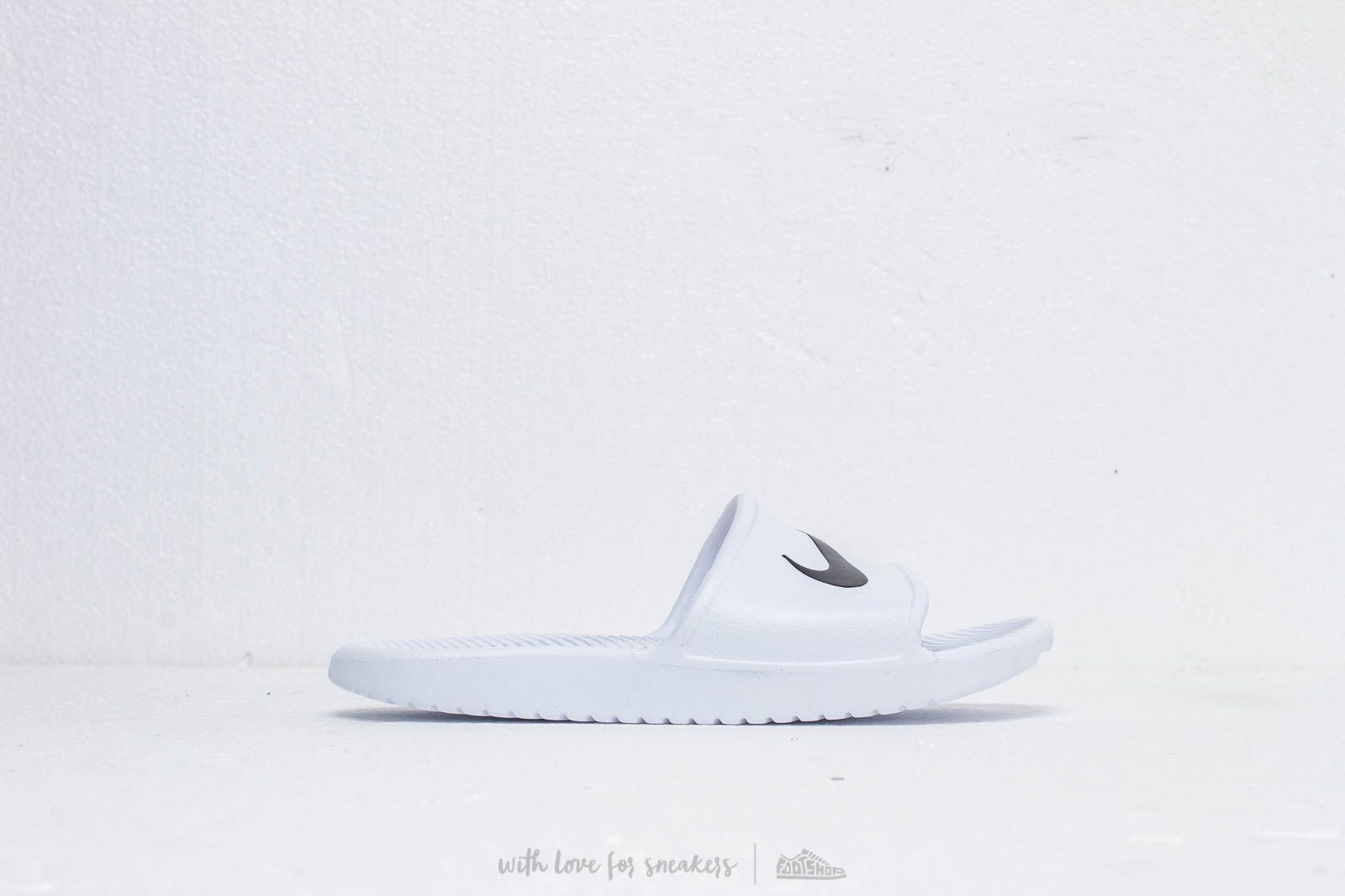 Zapatillas mujer Nike Wmns Kawa Shower White/ Black