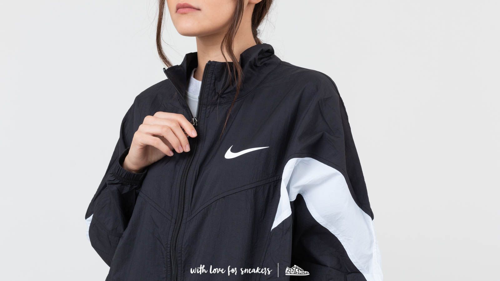 Striukės Nike Sportswear Windrunner Jacket Black/ White/ Black/ White