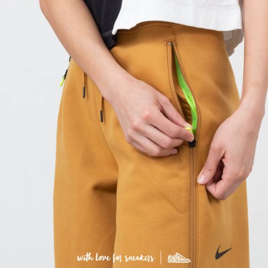 nike tech pack fleece pants