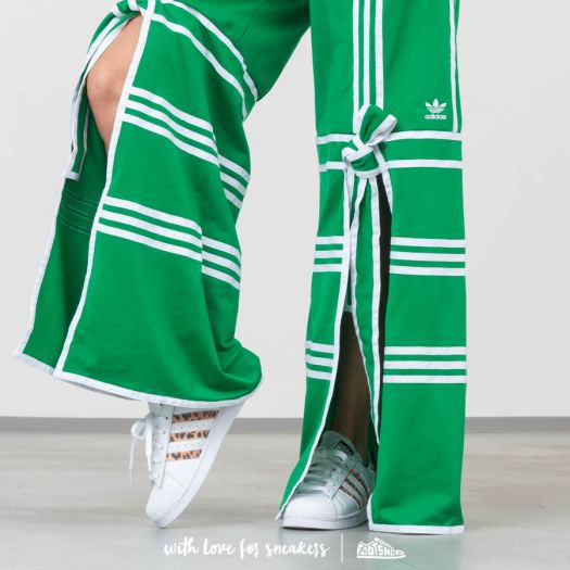 Broeken en spijkerbroeken adidas x Ji Won Choi Energy Track Pants Green |  Footshop