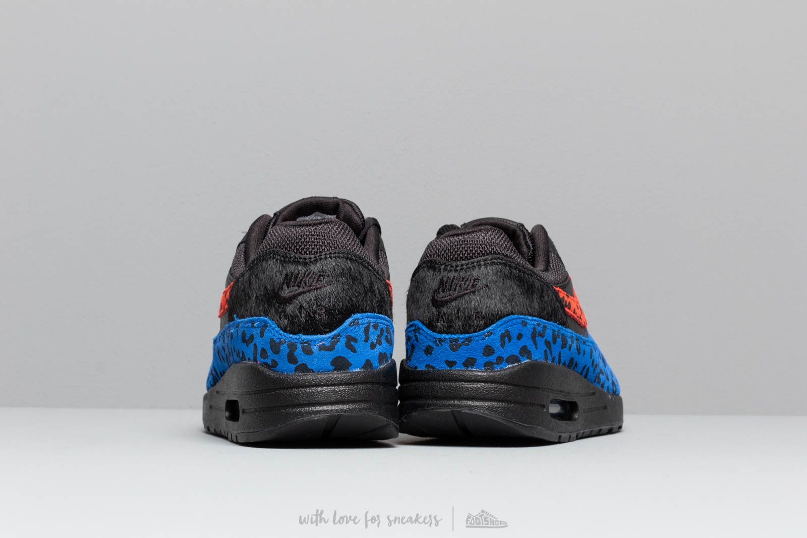 Air max 98 premium 2025 black leopard habanero red/racer blue