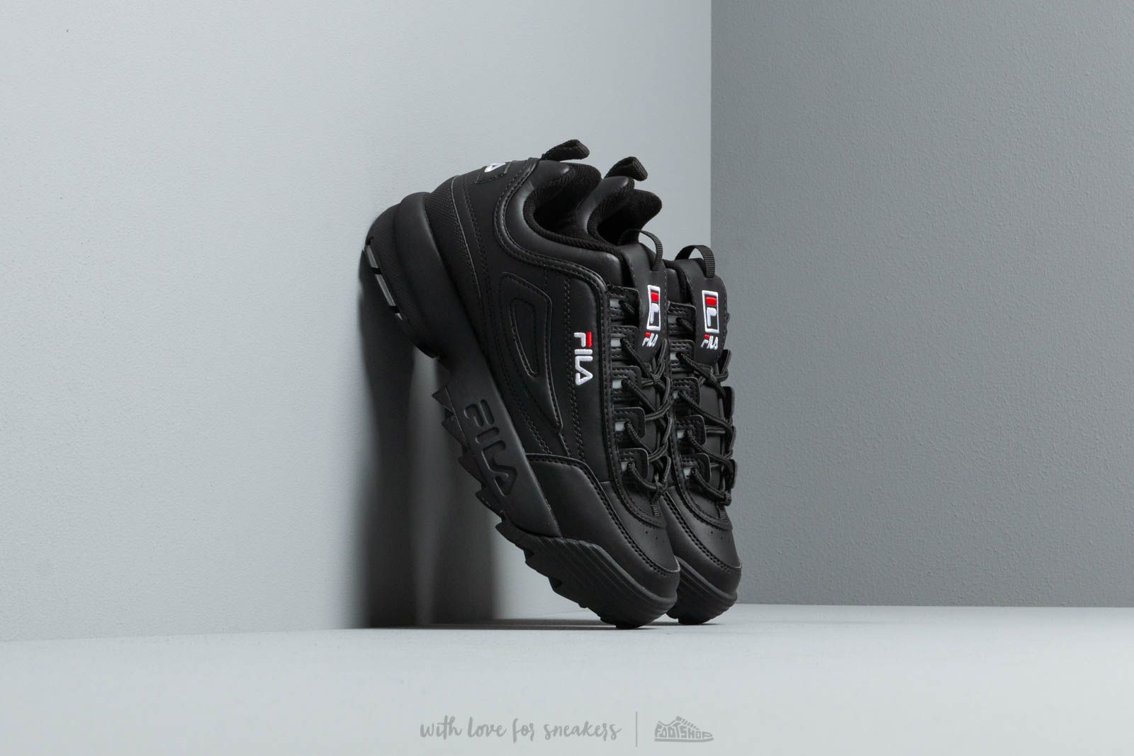 Fila hot sale disruptor footshop