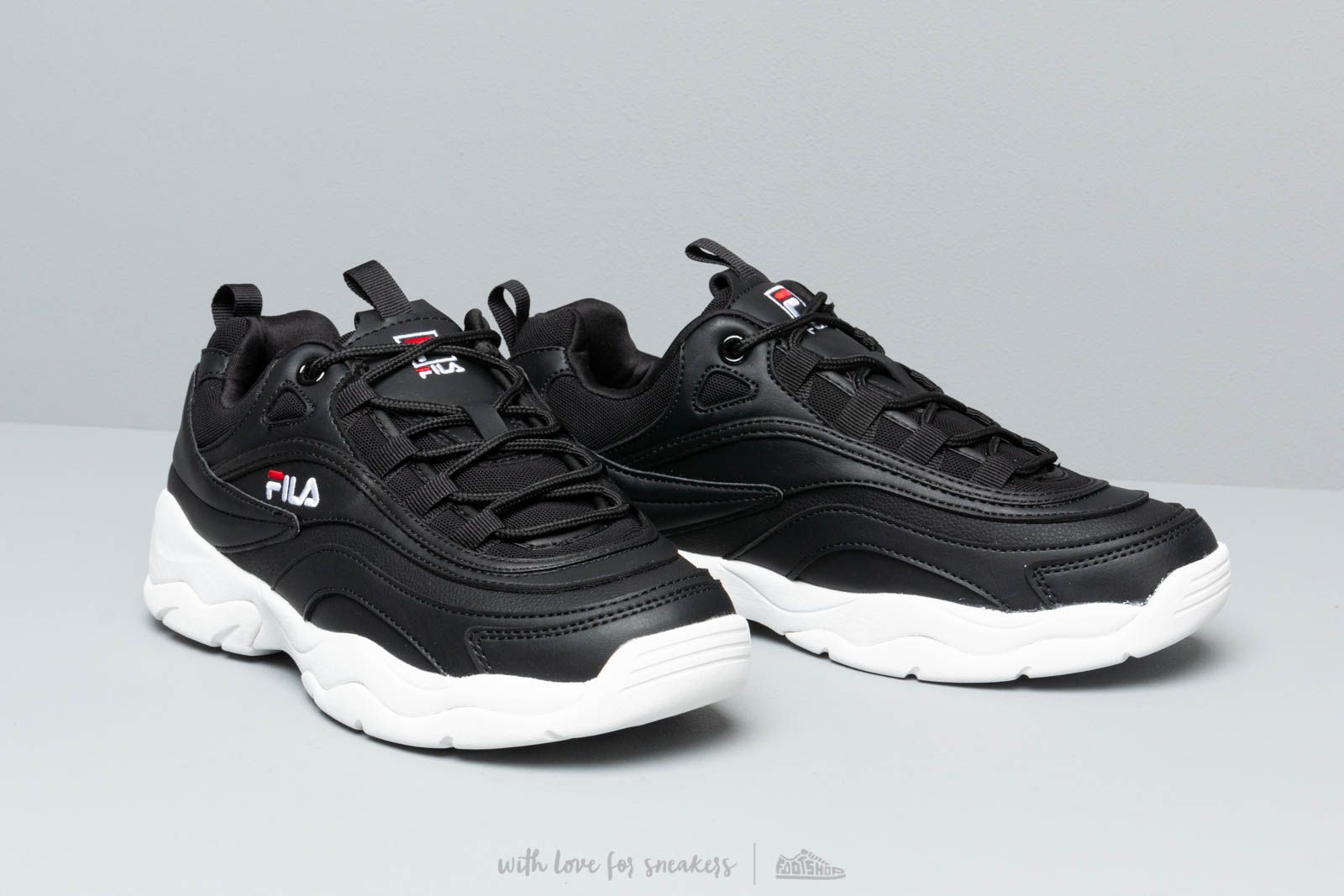 Fila ray f outlet low wmn