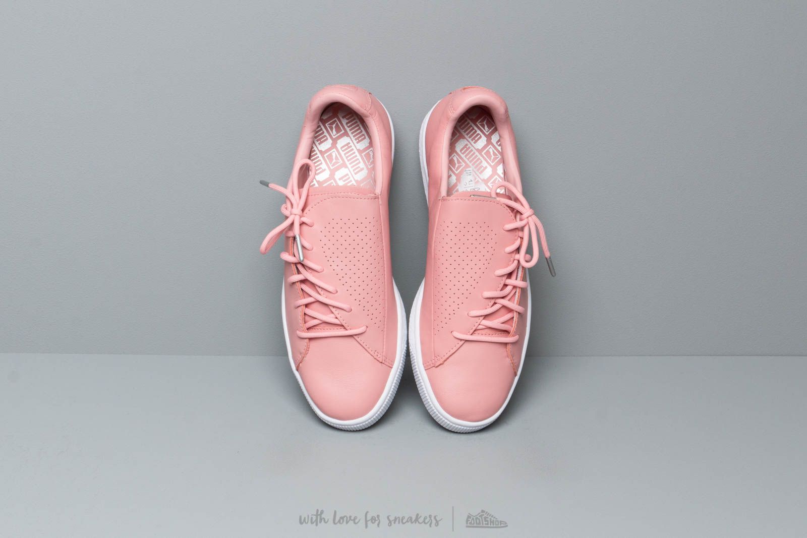 Women s shoes Puma Basket Crush Perf Wn s Bridal Rose Bridal